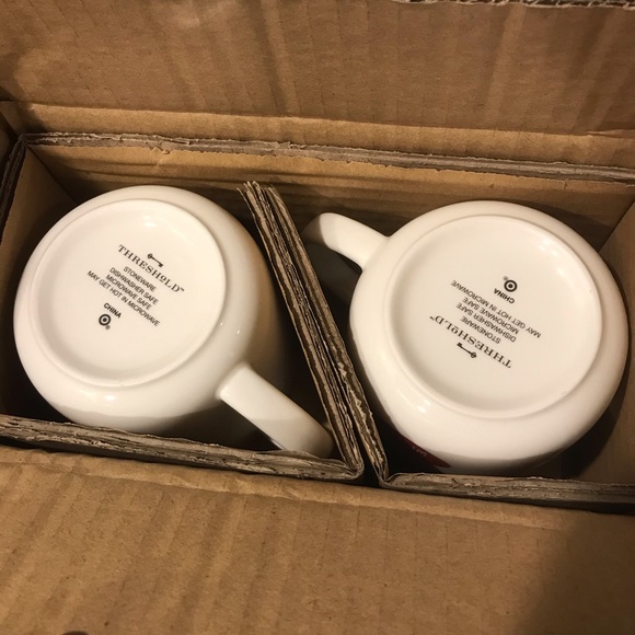NEW Set of 2! Mom’s Hotel Coffee Mugs By Threshold - Picture 3 of 3